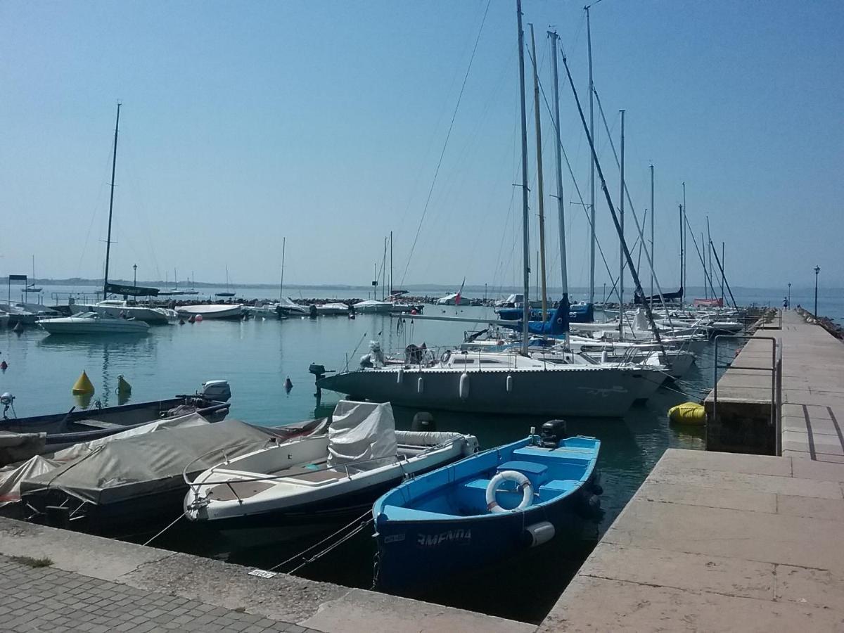 Appartamento Filippo Castelnuovo del Garda Buitenkant foto
